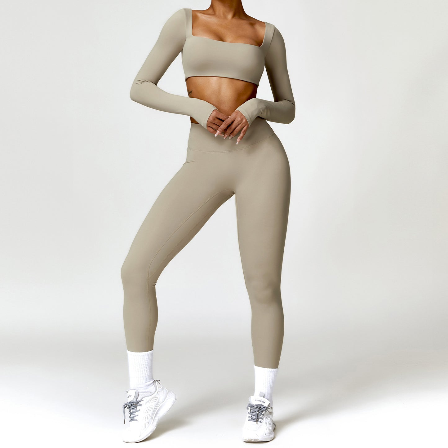 Perfect Shape Set  Women’s Leggings and Crop Top